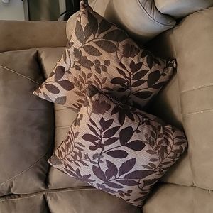 Throw Pillows